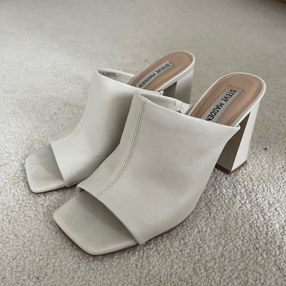 Steve Madden Block Heel Open Toe Leather Mules